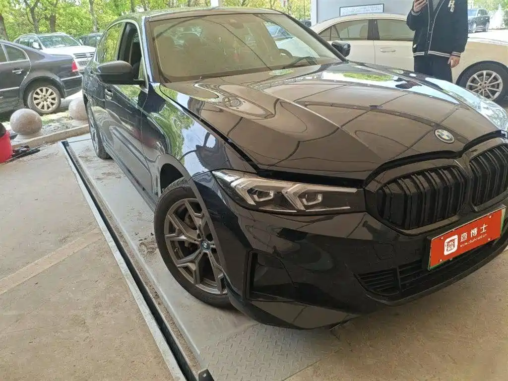 BMW i3 2024
