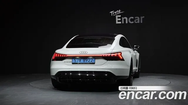 Audi e-tron GT 2022