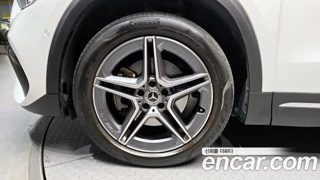 Mercedes-Benz GLA 2022
