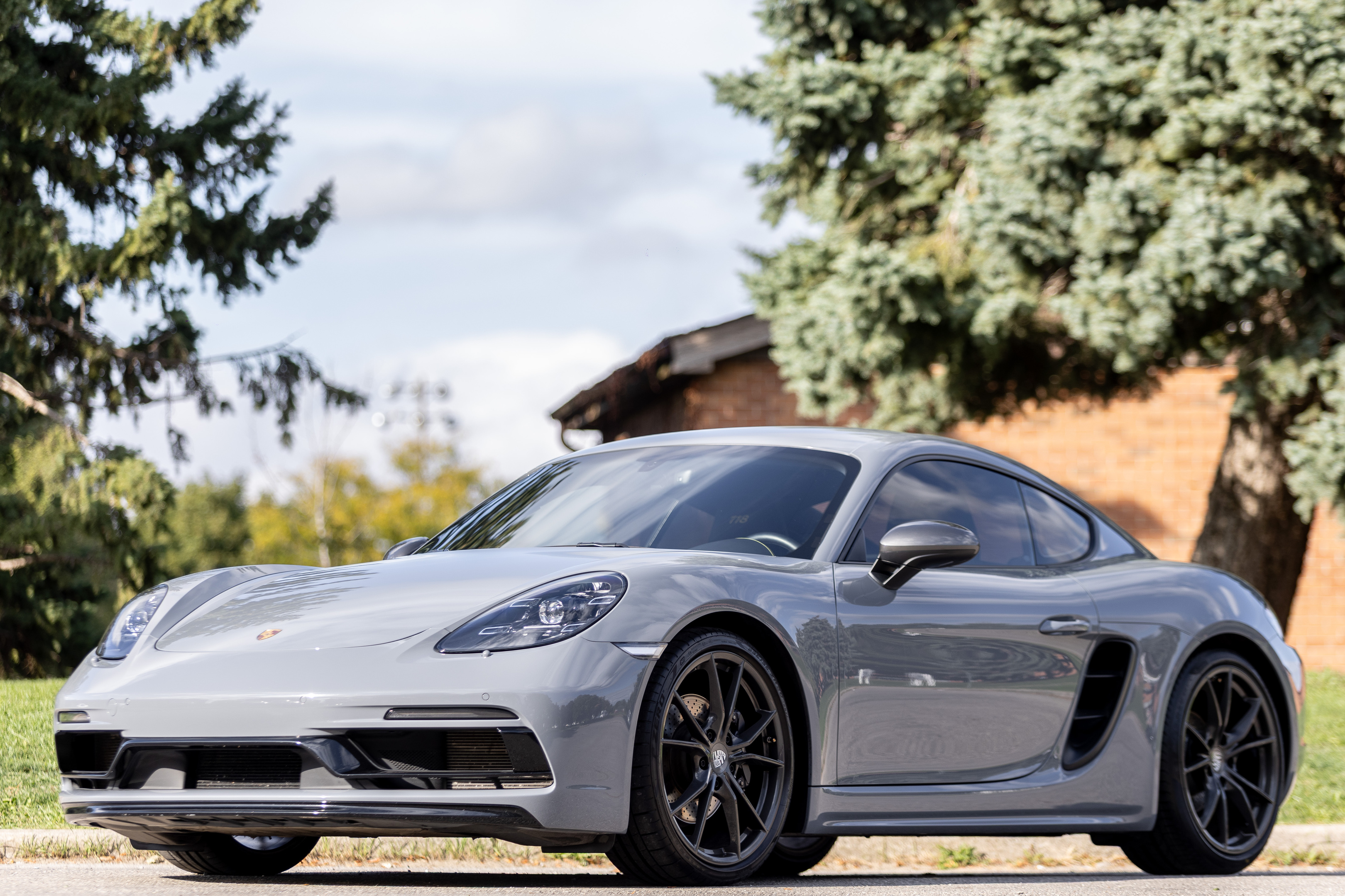 Porsche Cayman 2023
