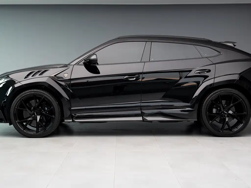 Lamborghini Urus 2021