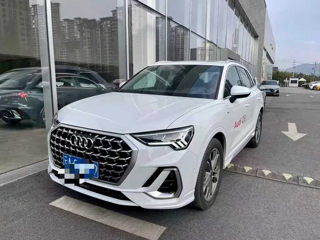 Audi Q3 2024