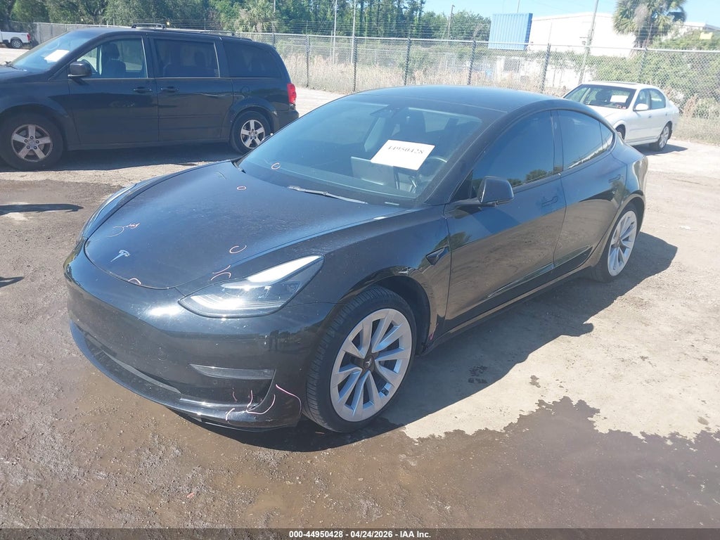 Tesla Model 3 2022