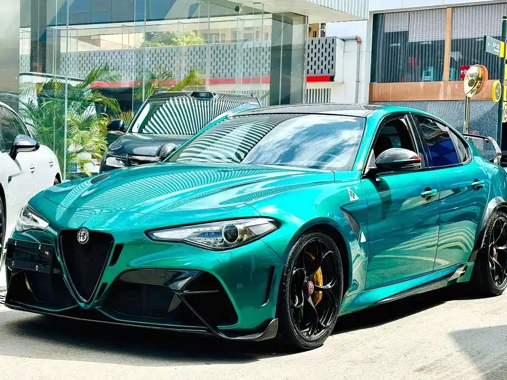 Alfa Romeo Giulia 2022