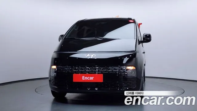 Hyundai Staria 2022