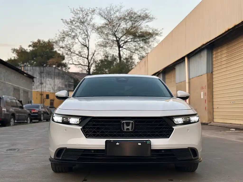 Honda Accord 2025