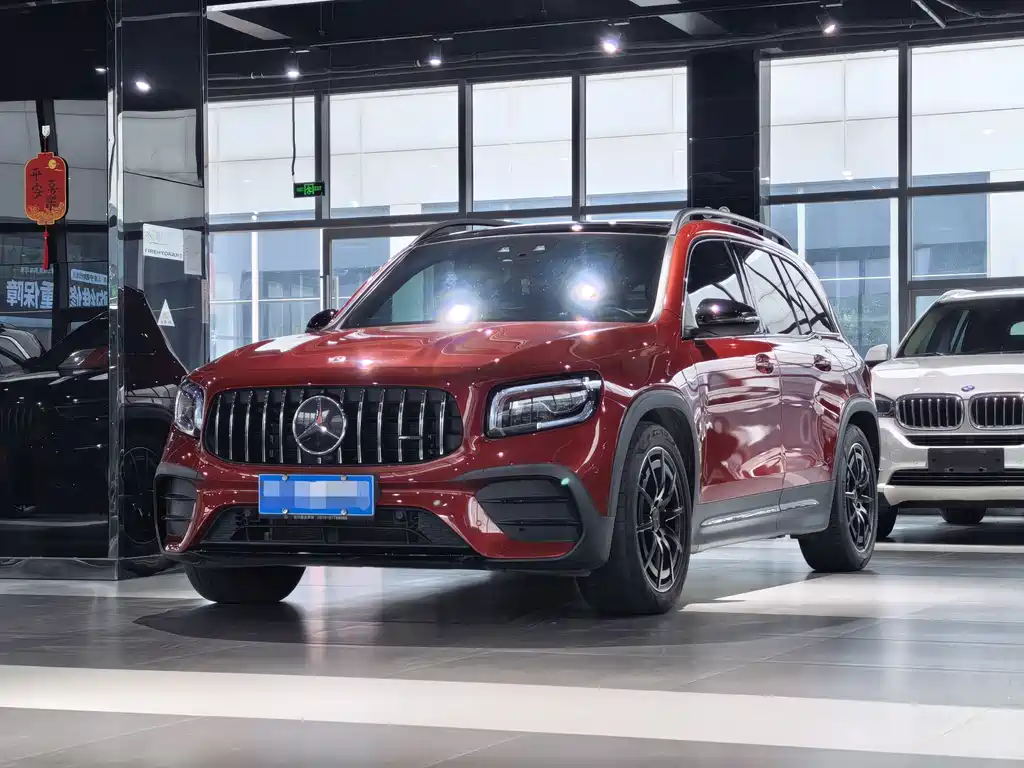 Mercedes-Benz GLB AMG 2021