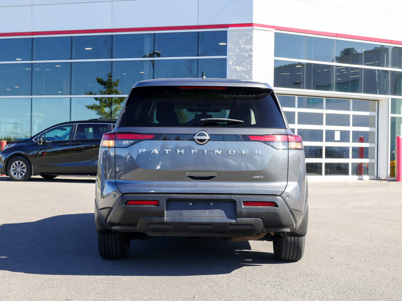 Nissan Pathfinder 2023