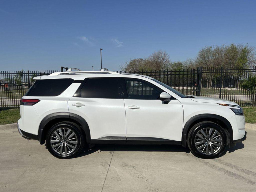 Nissan Pathfinder 2025