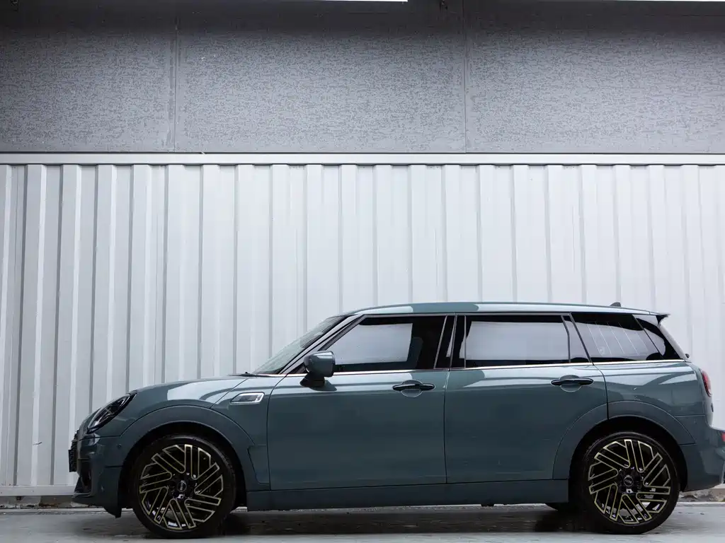Mini Clubman 2022
