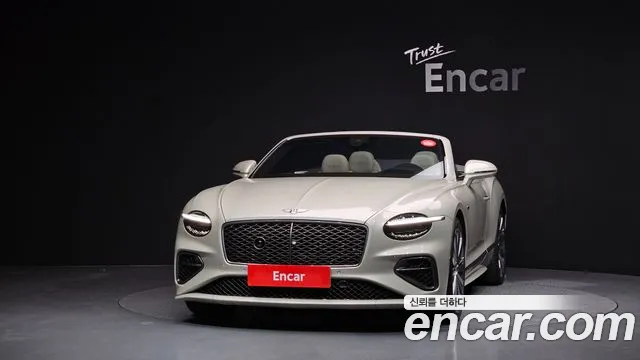 Bentley Continental 2025