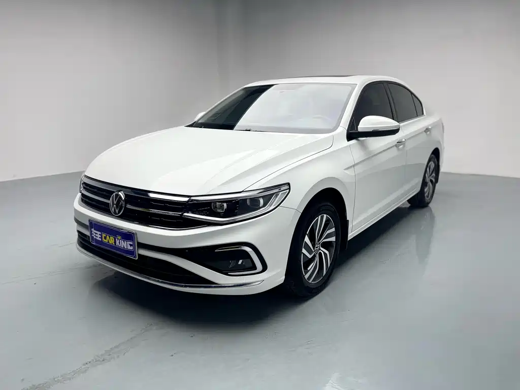 Volkswagen Bora 2023