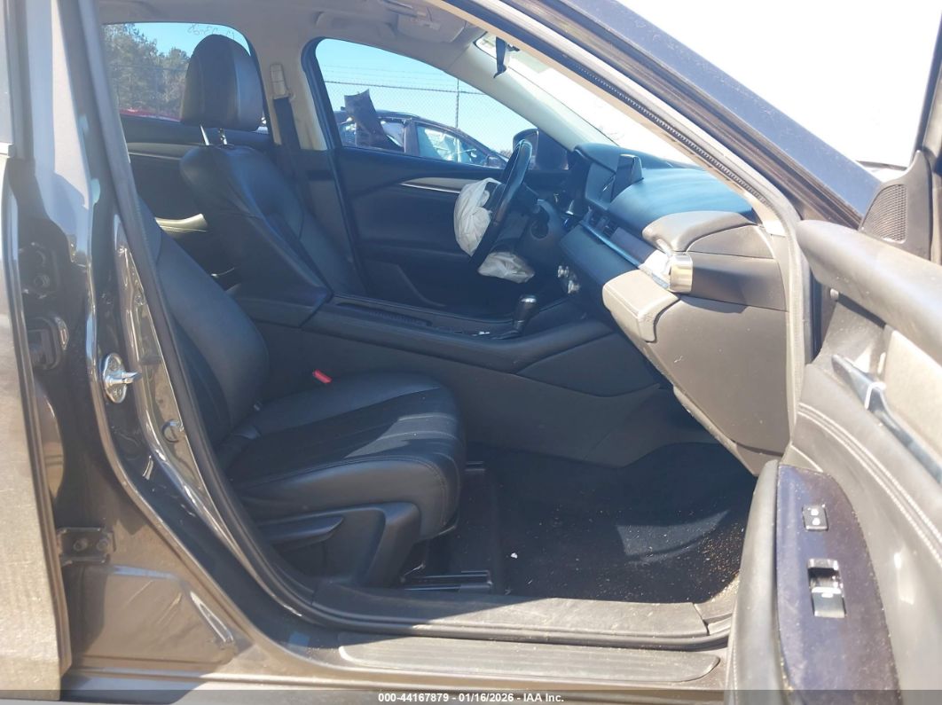 Mazda 6 2021