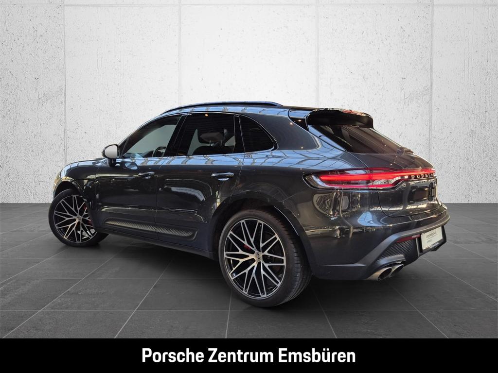Porsche Macan 2023