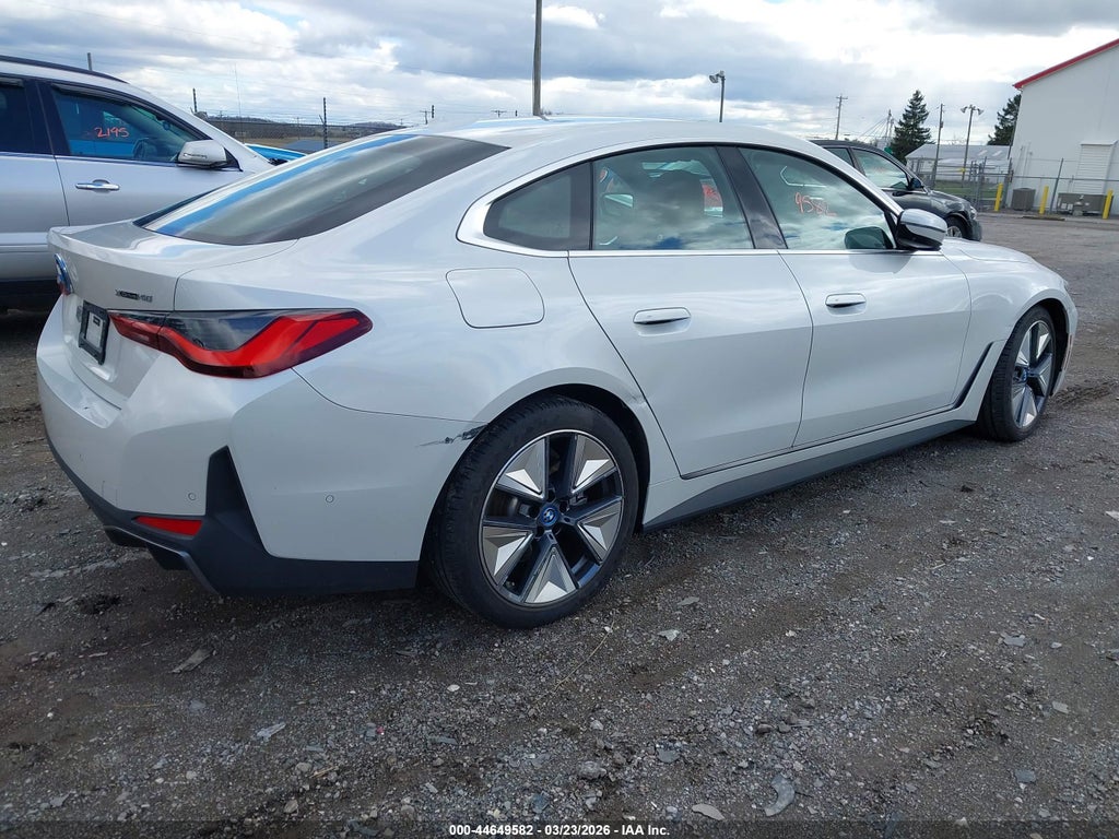 BMW i4 2024