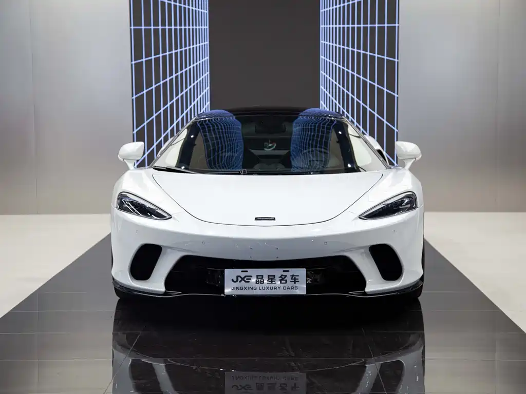 McLaren GT 2023