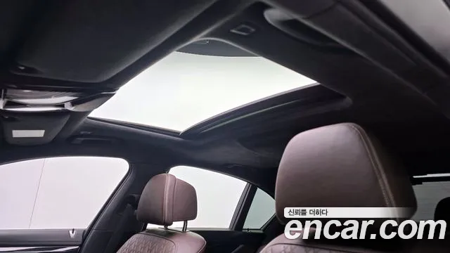 BMW 7 серии 2021