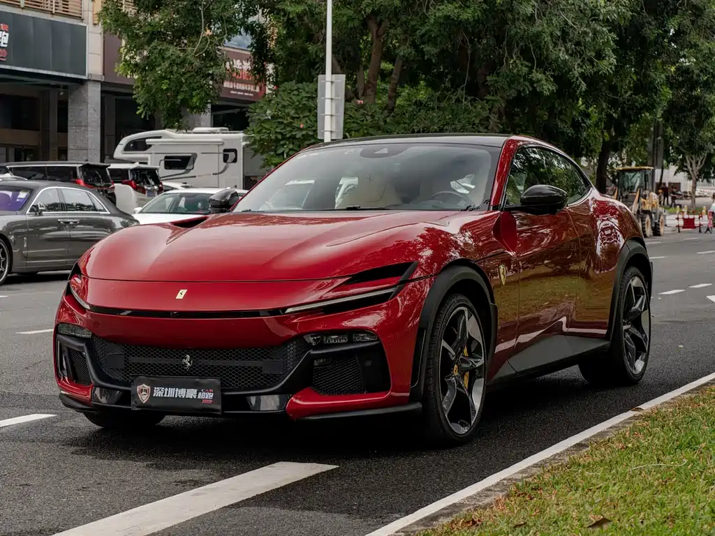 Ferrari Purosangue 2024