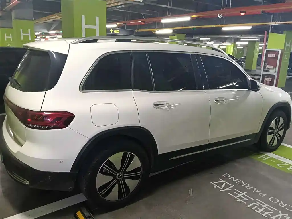 Mercedes-Benz EQB 2022