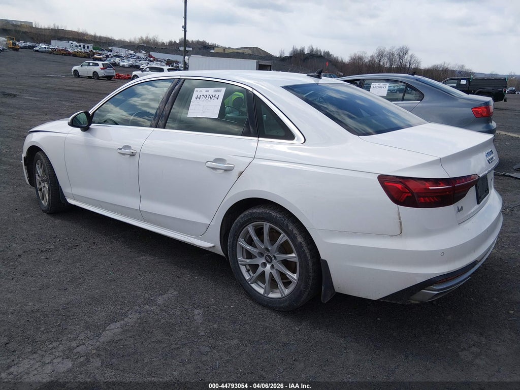 Audi A4 2022