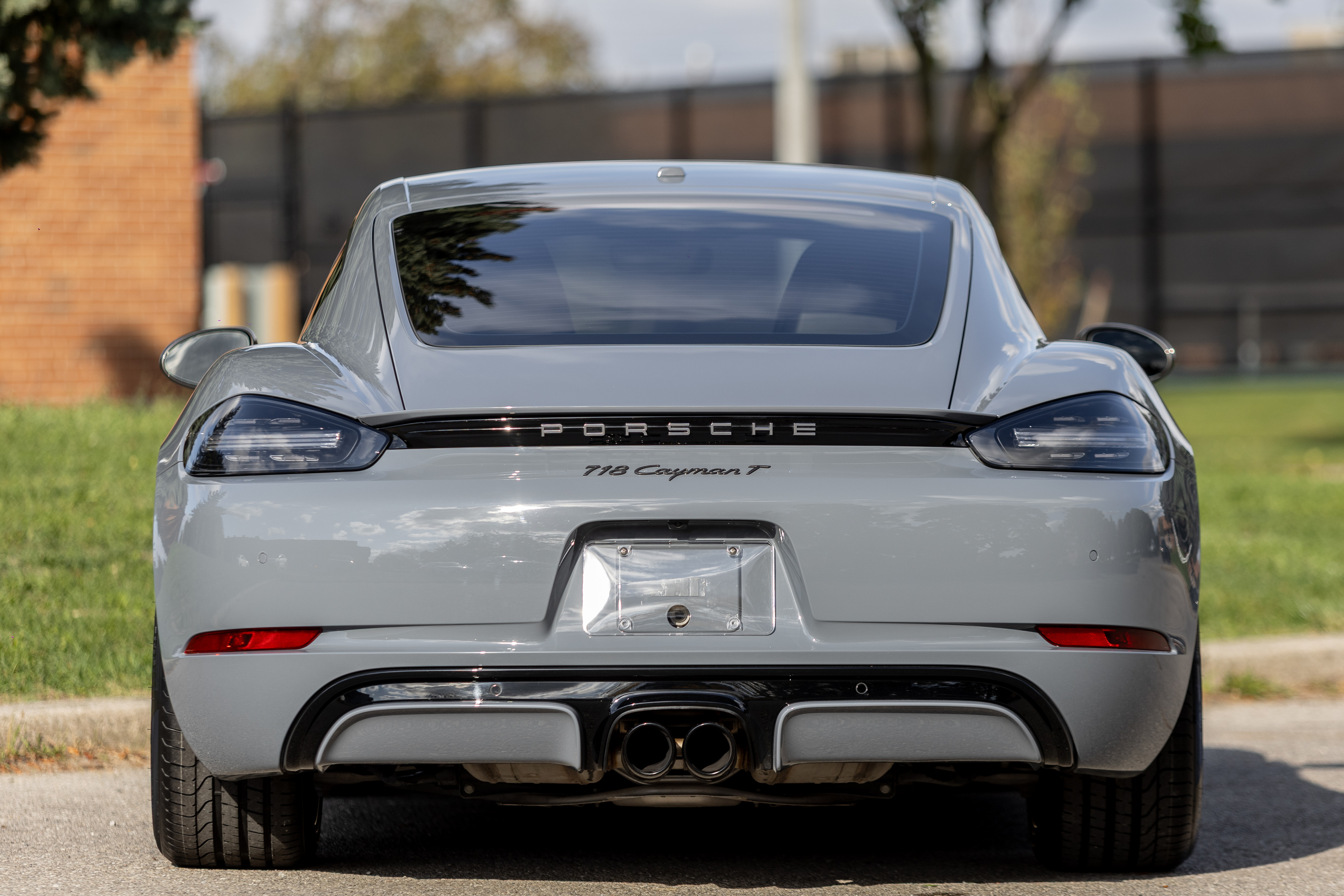 Porsche Cayman 2023