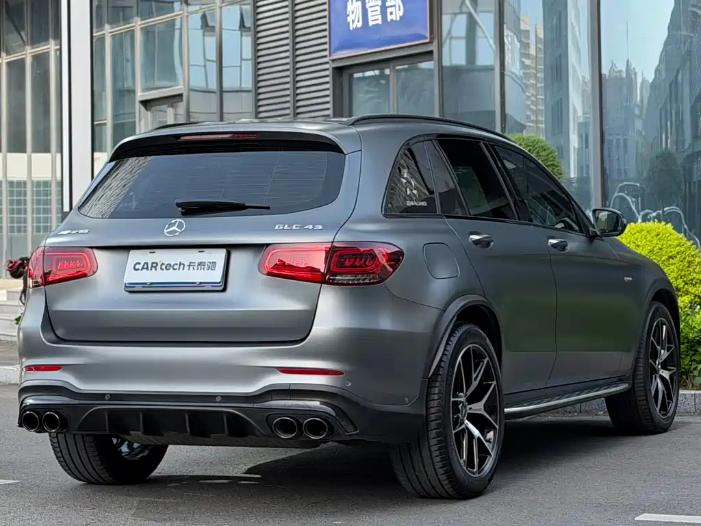 Mercedes-Benz GLC AMG 2023