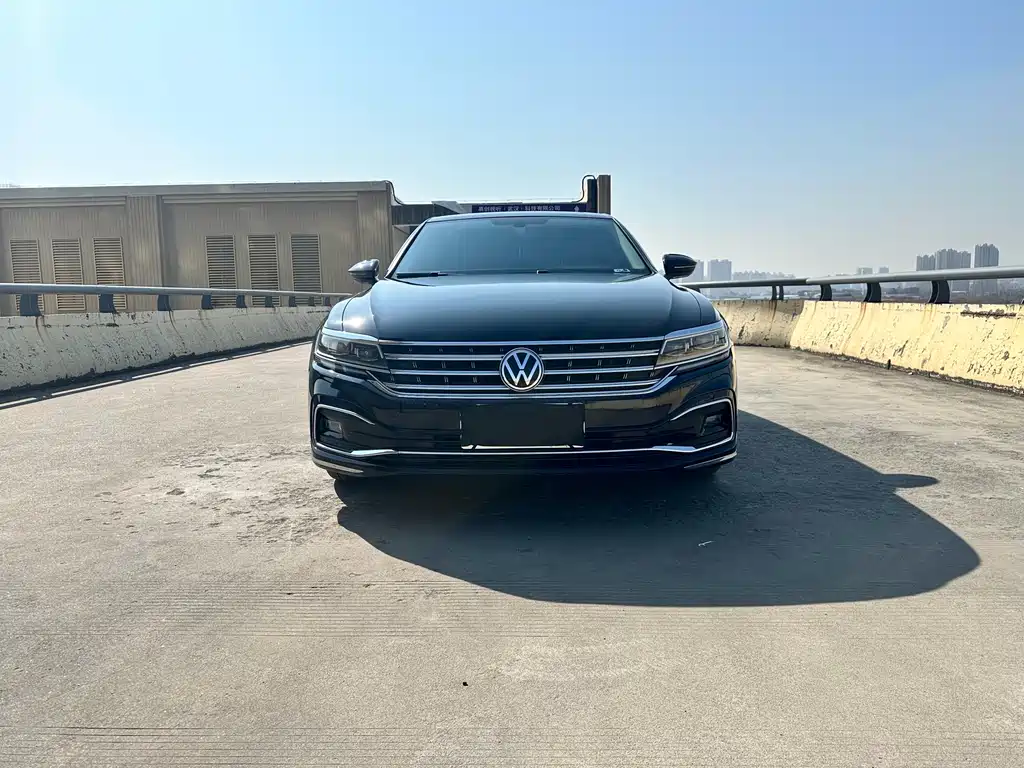 Volkswagen Phideon 2023