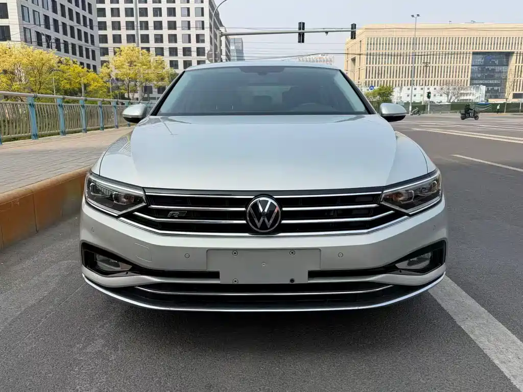 Volkswagen Magotan 2021