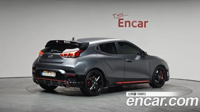 Hyundai Veloster 2021