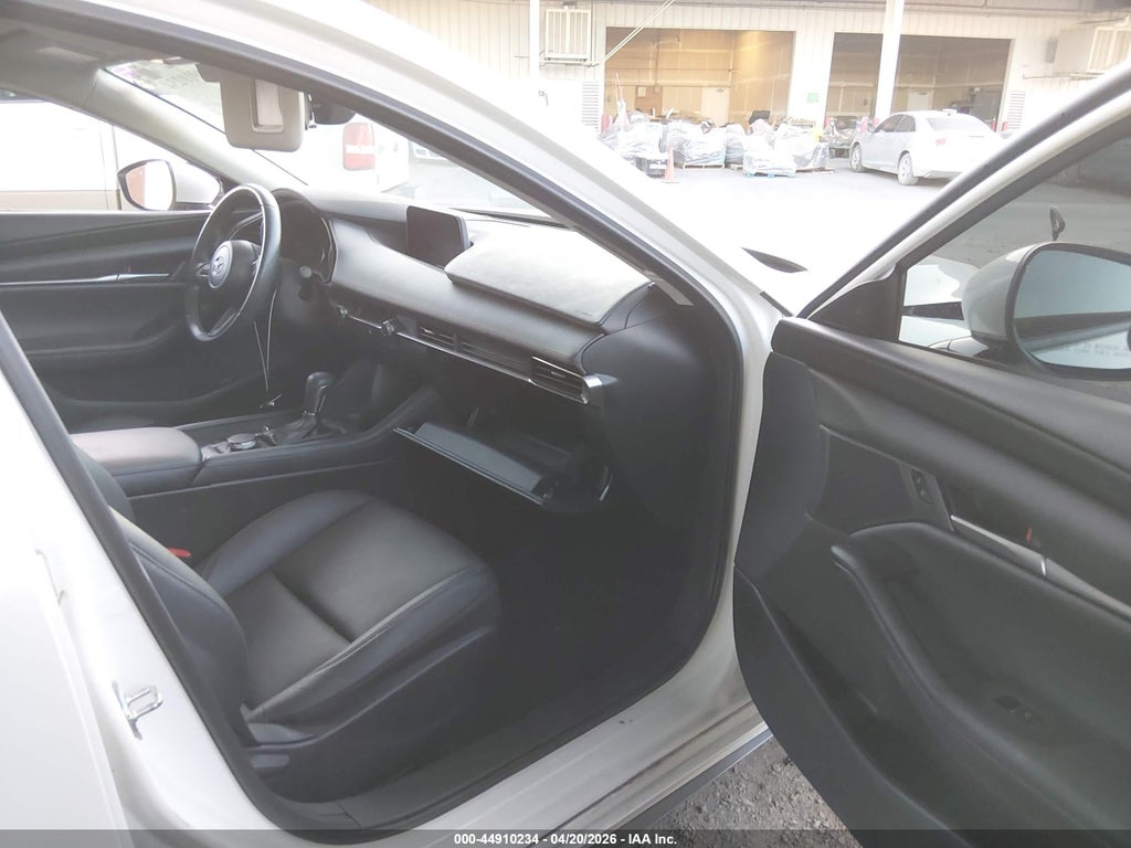 Mazda 3 2022