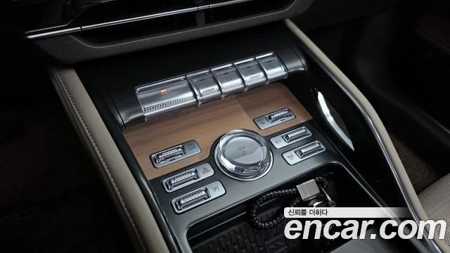 Lincoln Nautilus 2025