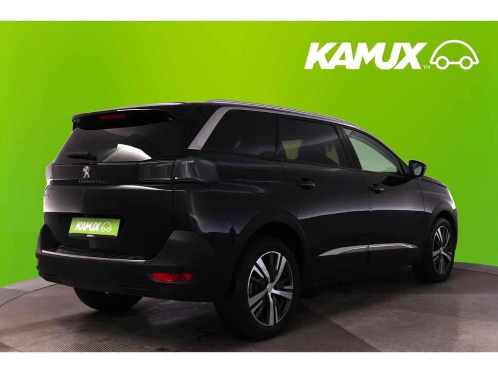 Peugeot 5008 2022
