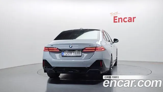 BMW 5 серии 2025