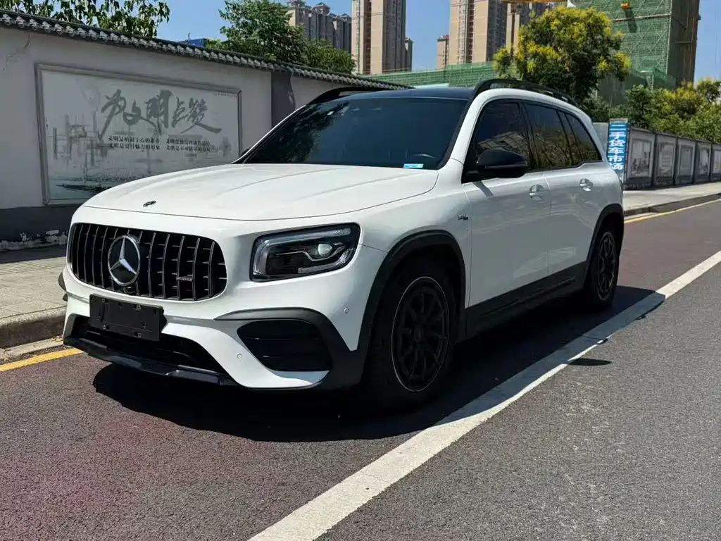 Mercedes-Benz GLB AMG 2022