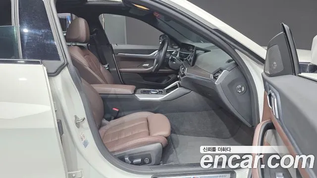BMW i4 2023