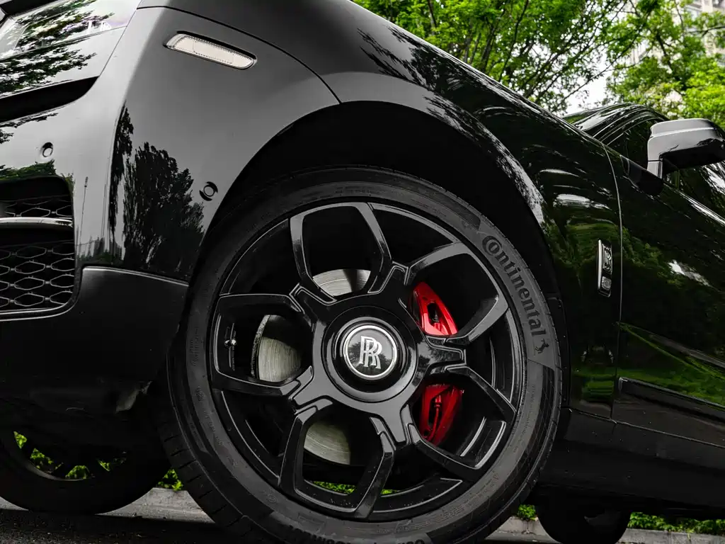 Rolls-Royce Cullinan 2021