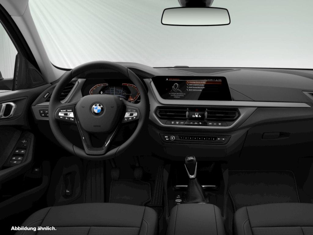 BMW 116 2023