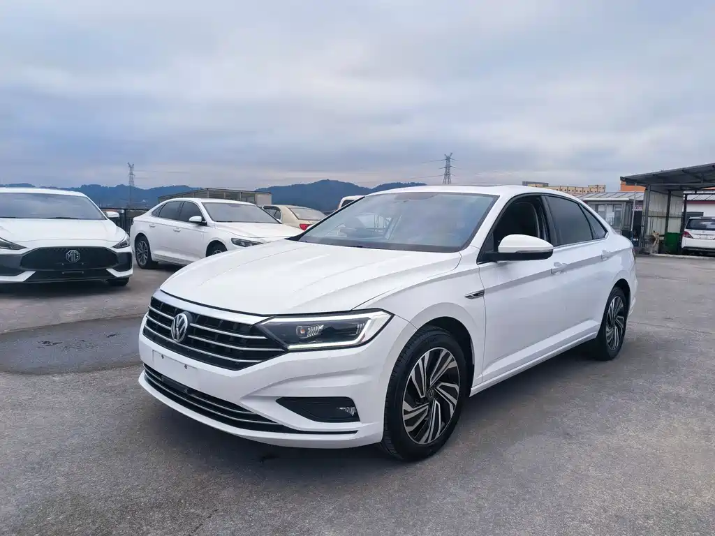 Volkswagen Jetta 2021