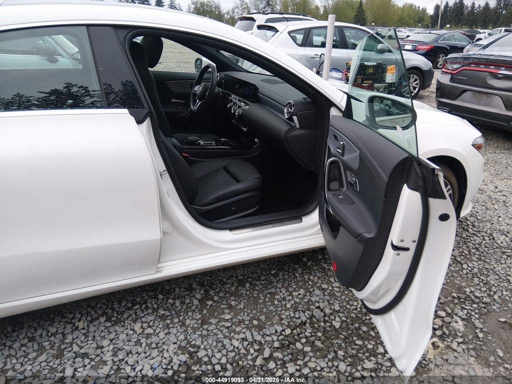 Mercedes-Benz CLA 2021
