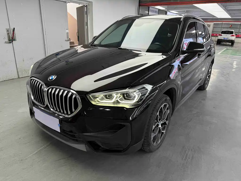 BMW X1 2021