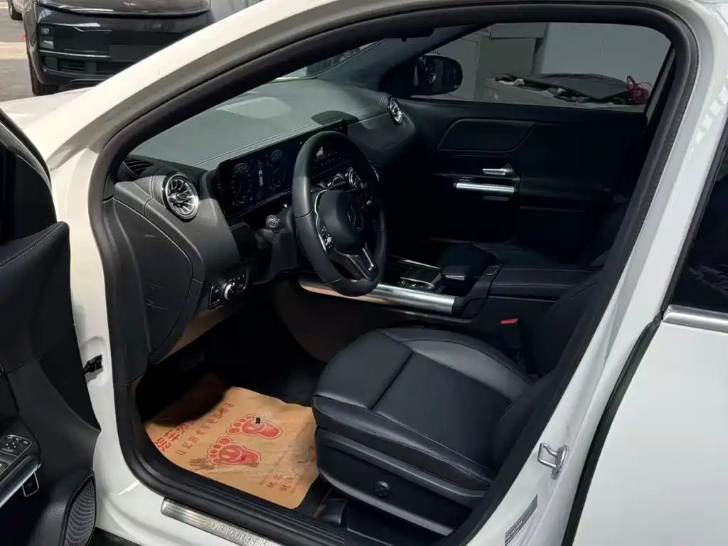 Mercedes-Benz GLA 2022