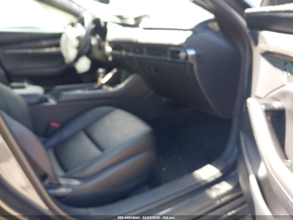 Mazda 3 2024