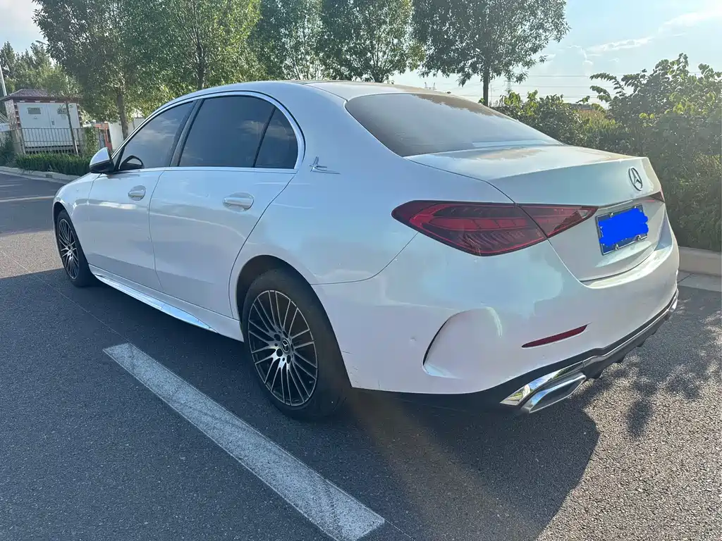 Mercedes-Benz C-Класс 2023