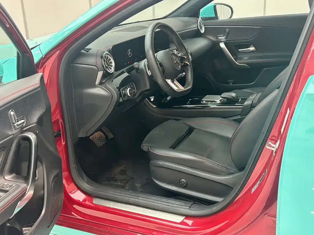 Mercedes-Benz A-Класс 2023