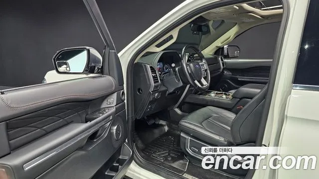 Ford Expedition 2021