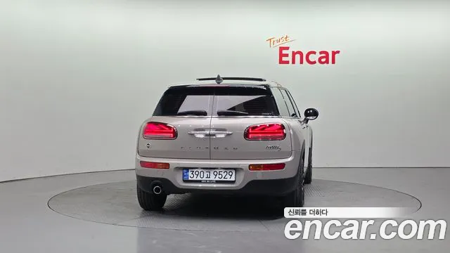 Mini Clubman 2023