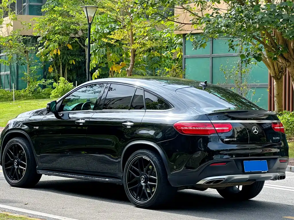 Mercedes-Benz GLE Coupe AMG 2020