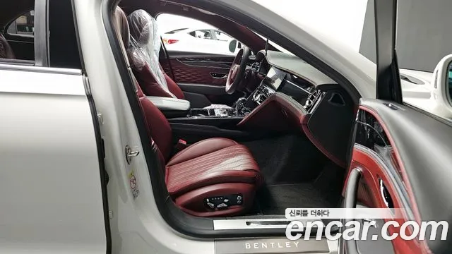 Bentley Flying Spur 2022