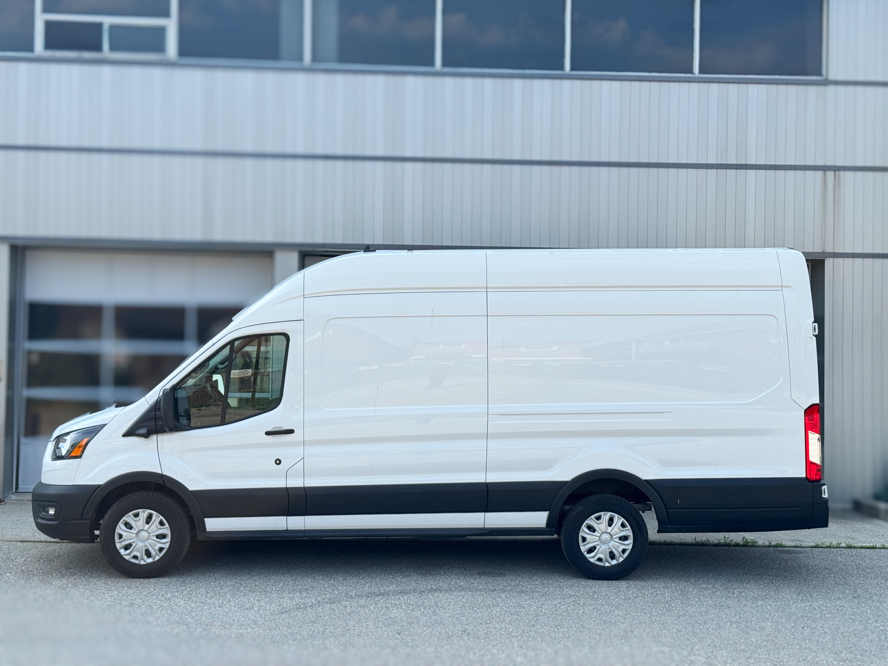 Ford Transit 2023