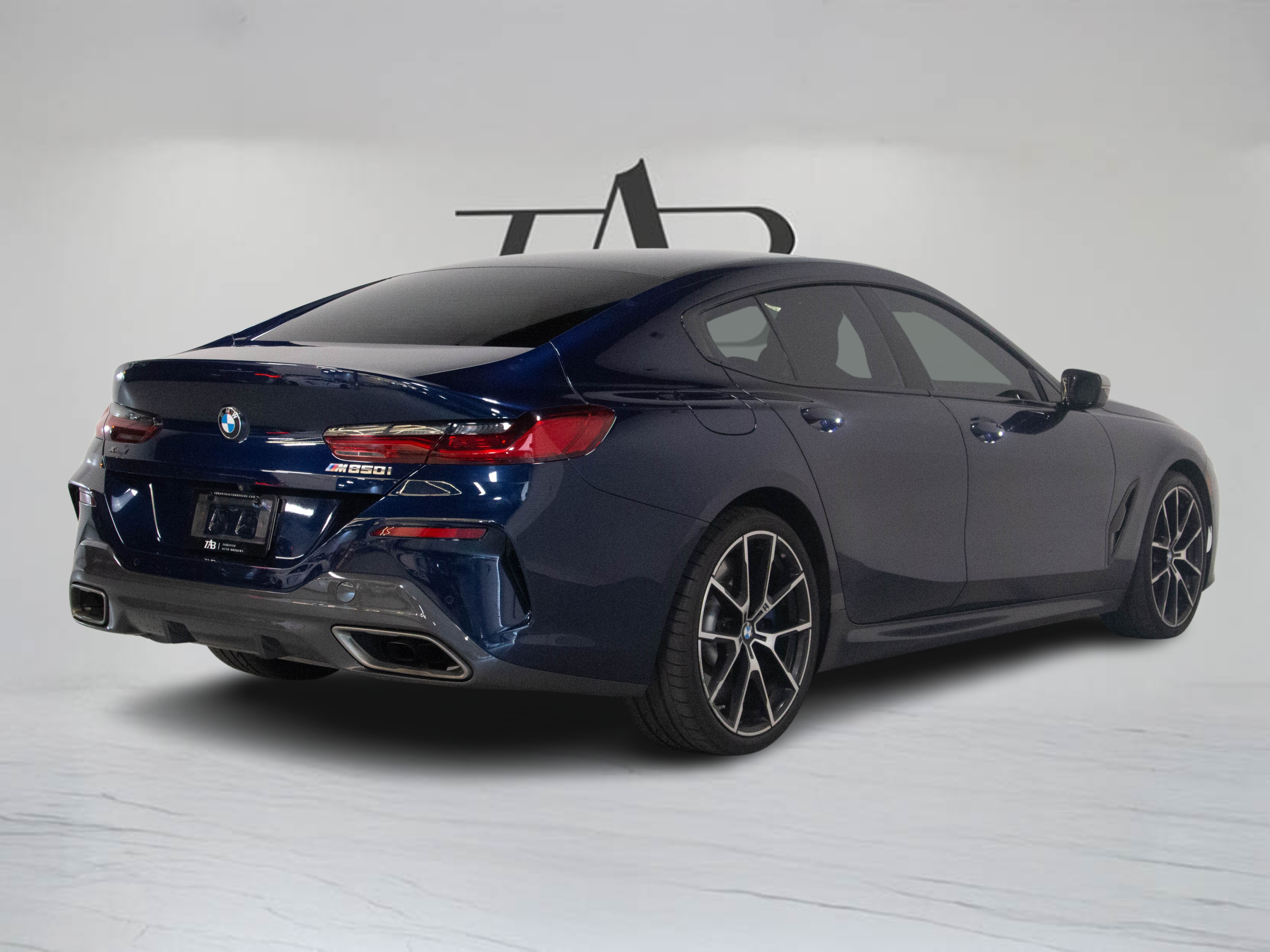 BMW 8 серии 2020